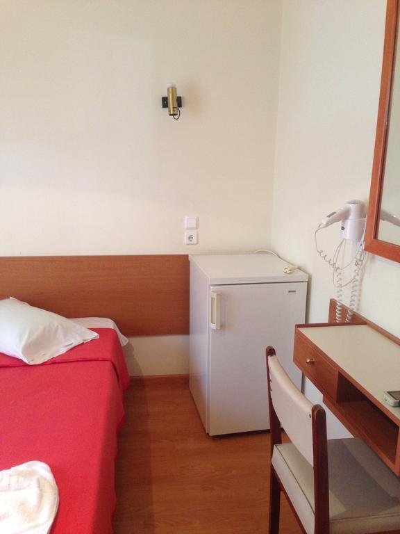 Noufara Hotel Kamena Vourla Esterno foto